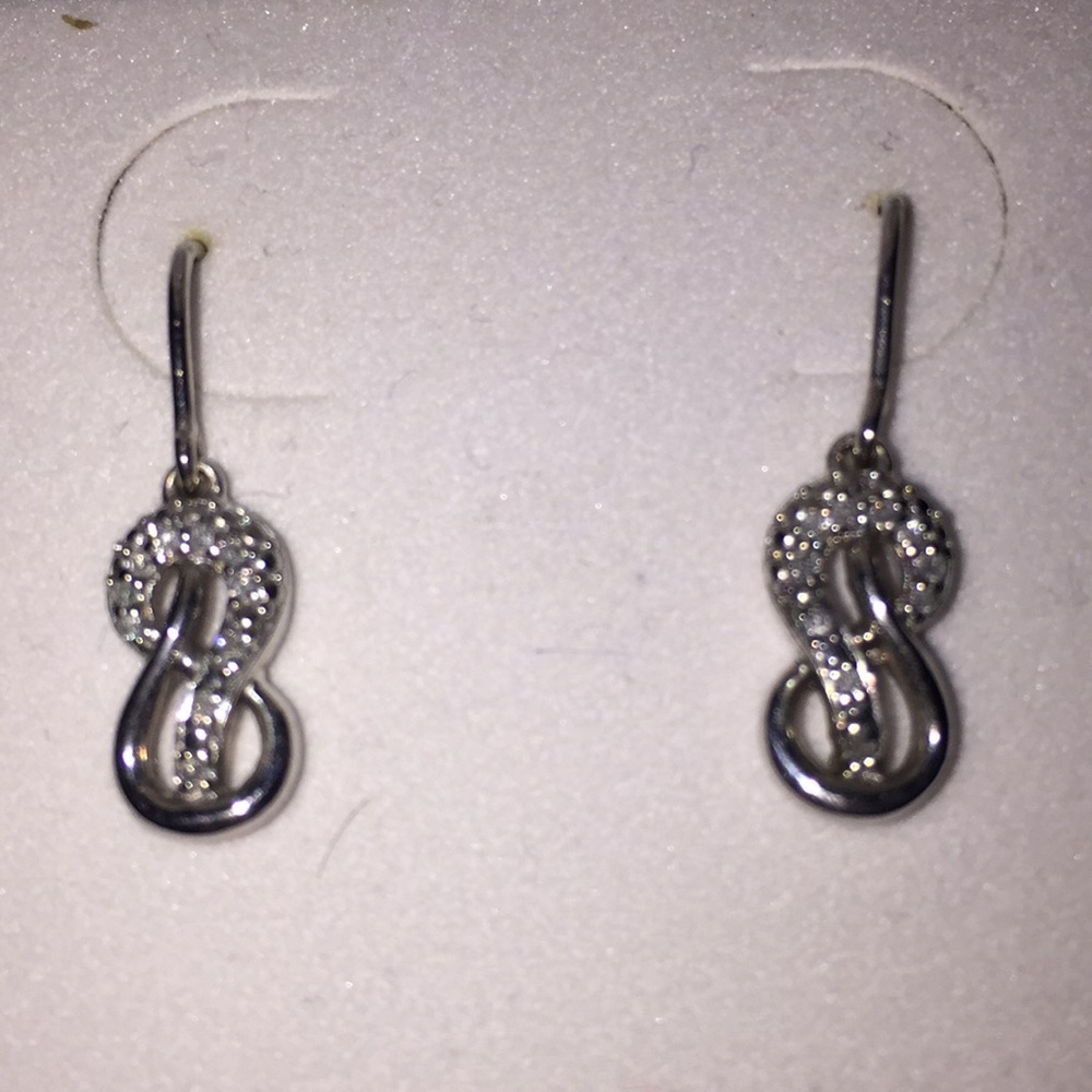 Any reasonable offer accepted!!